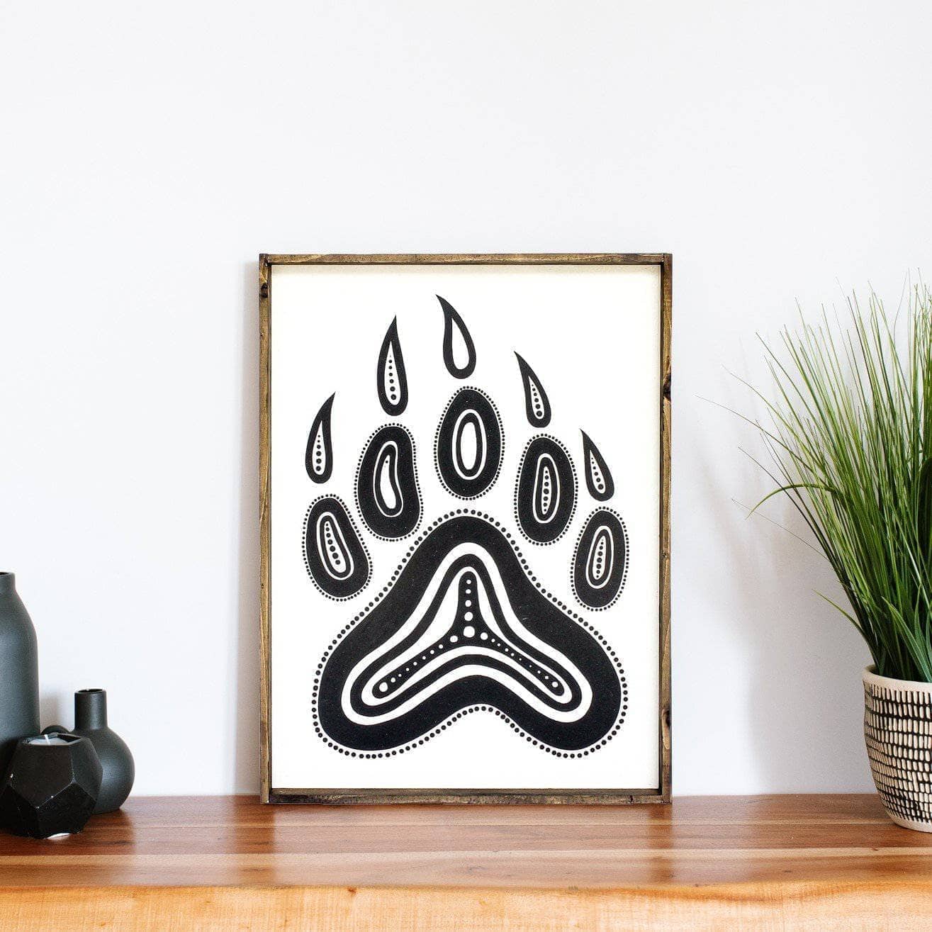 WilliamRaeDesigns Bear Paw Symbol | Wood Sign
