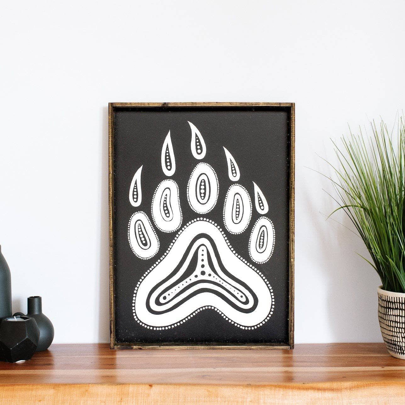 WilliamRaeDesigns Bear Paw Symbol | Wood Sign