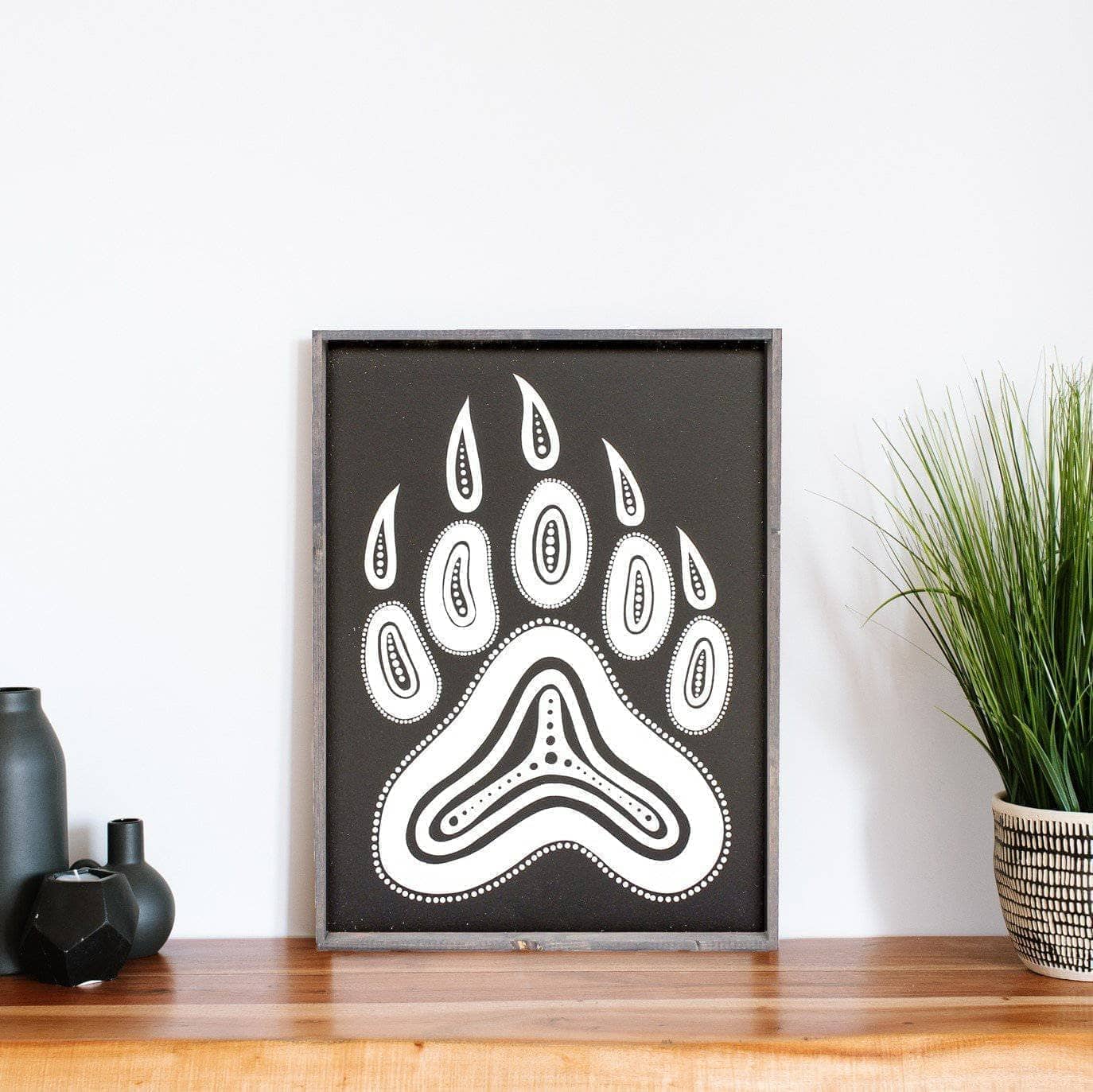 WilliamRaeDesigns Bear Paw Symbol | Wood Sign