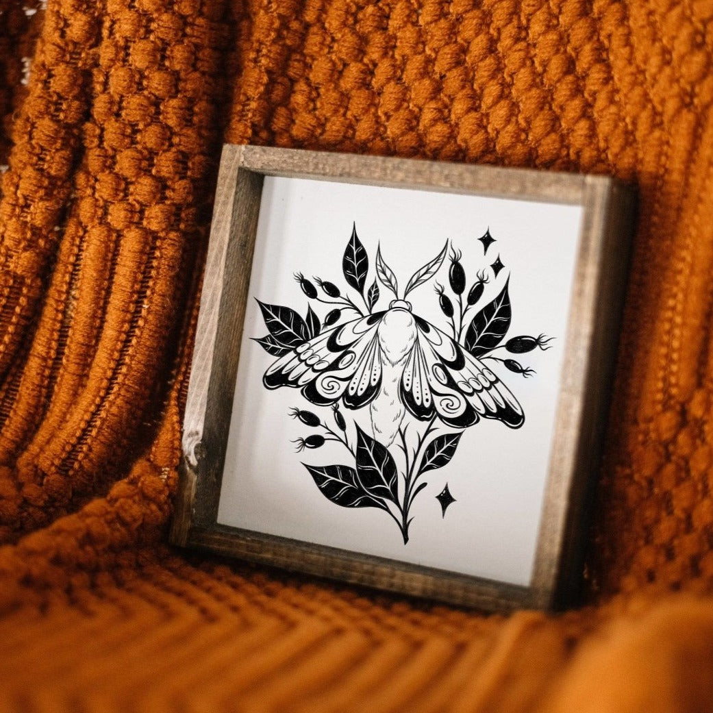 Moth Mini Wood Sign - WilliamRaeDesigns