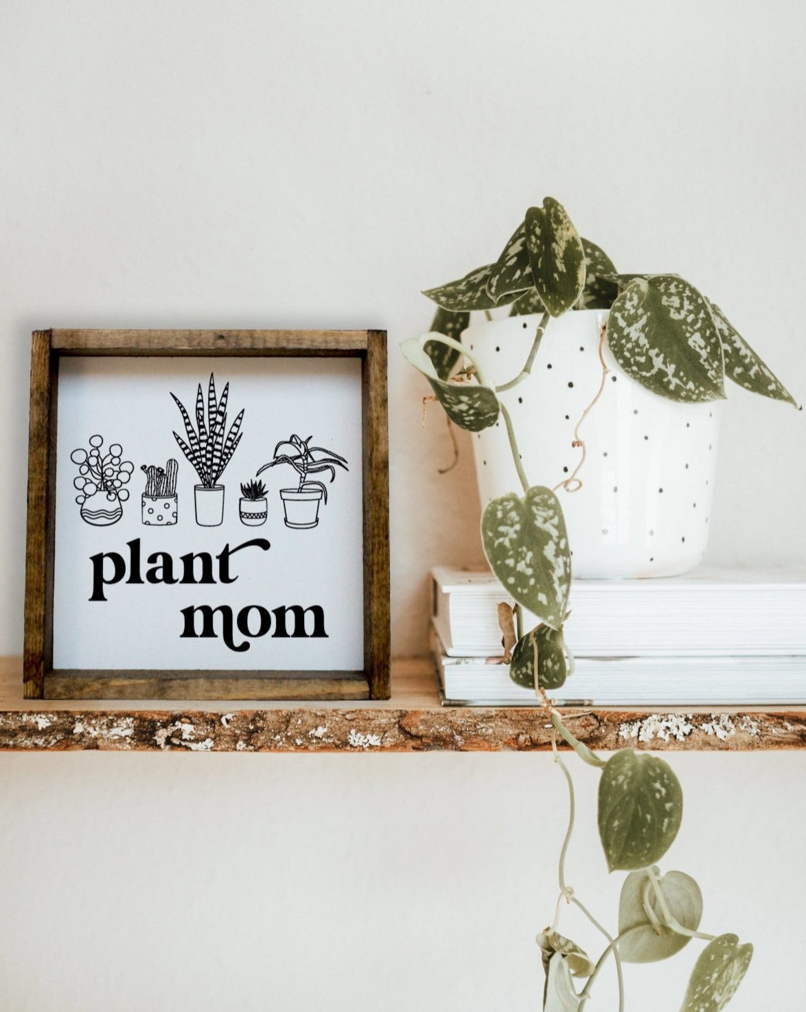 Plant Mom | Wood Sign - WilliamRaeDesigns